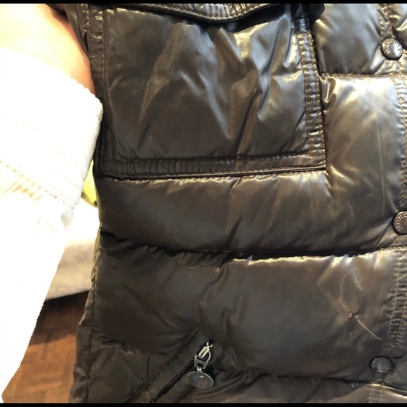 Moncler puffer jacket - Picture 7 of 8